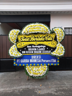 Papan Bunga Duka di Pongangan